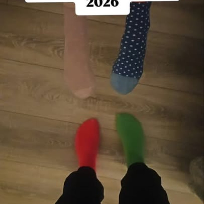 Oddsandsocksfbook - Copy