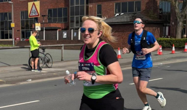 Stephanie Savage - Man marathon 26