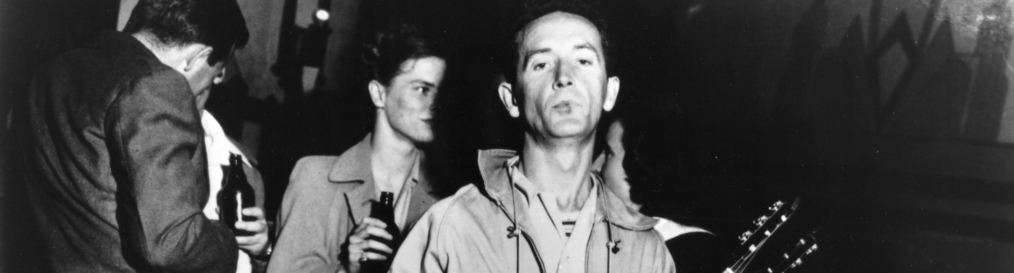 Photo of Woody Guthrie by Lester Balog